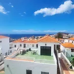 Tranquil Hillside With Oceanview And Pool アパート ロスクリスティアーノス