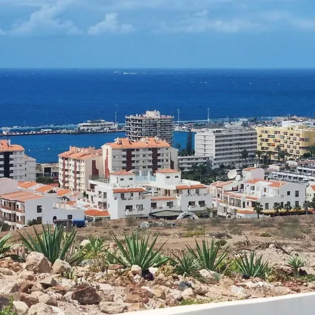 Tranquil Hillside With Oceanview And Pool Apartmán