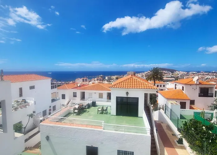 Tranquil Hillside With Oceanview And Pool Lägenhet Los Cristianos (Tenerife)