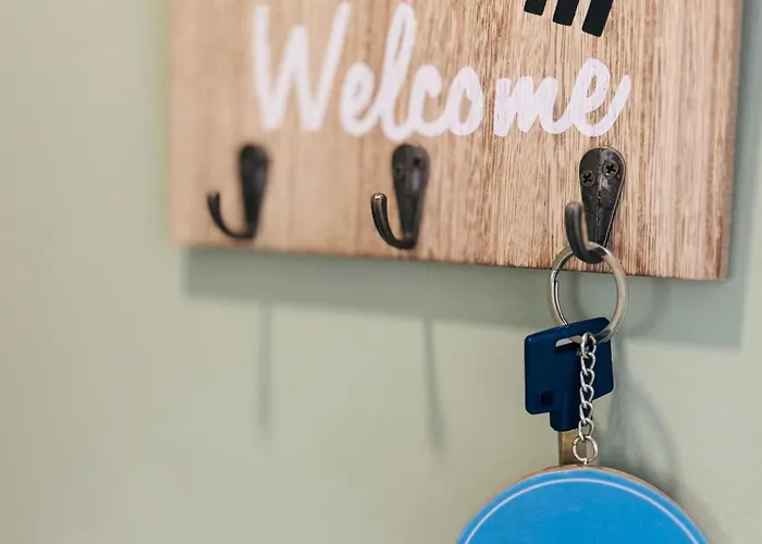 Tranquil Hillside With Oceanview And Pool Lägenhet *