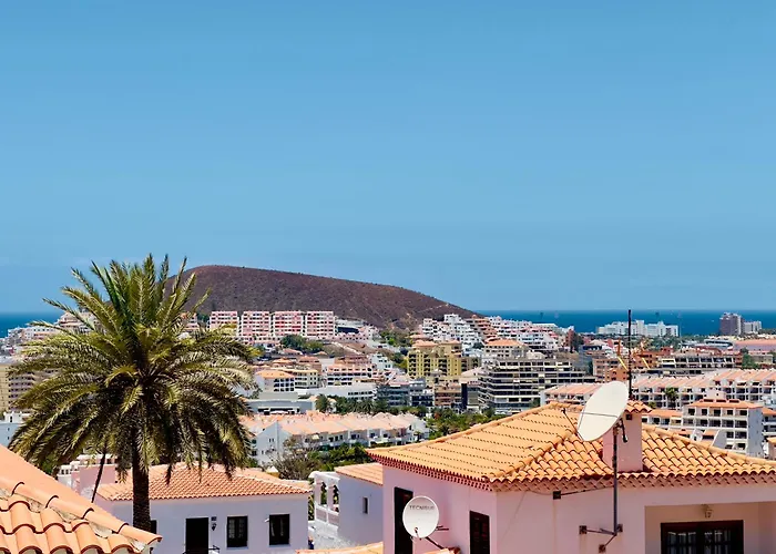 Tranquil Hillside With Oceanview And Pool *