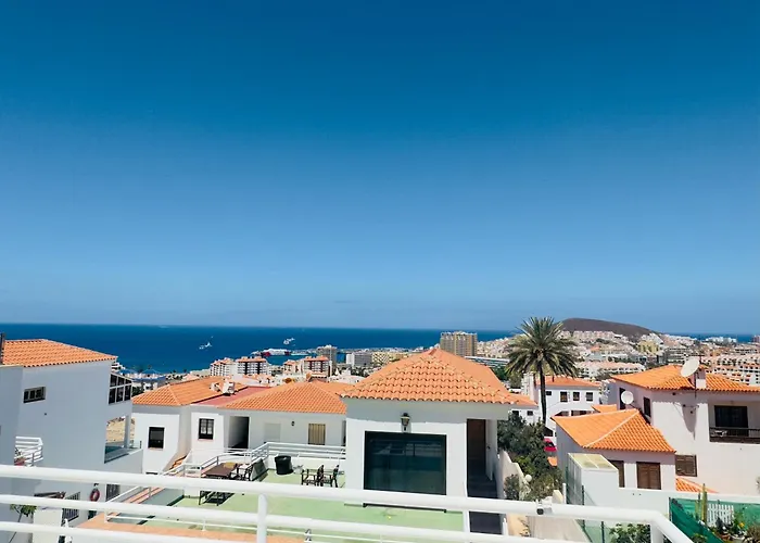 Tranquil Hillside With Oceanview And Pool * لوس كريستيانوس